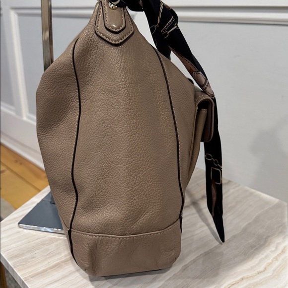 Coach Bag Charlie Tan Shoulder Bag - Picture 8 of 17